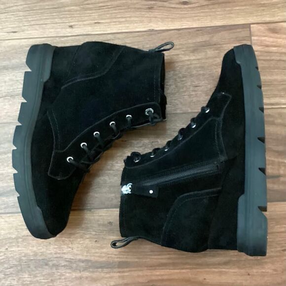 Dr. Sholl's Rebellion Padded Insole Suede Booties in Black S9.5 - Picture 6 of 10